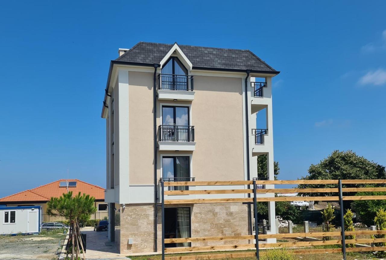 Nea Apartments Ahtopol Exterior photo